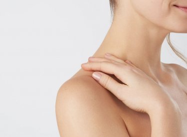 Mergem dincolo de simptome pentru a acționa asupra cauzelor dezechilibrelor pielii