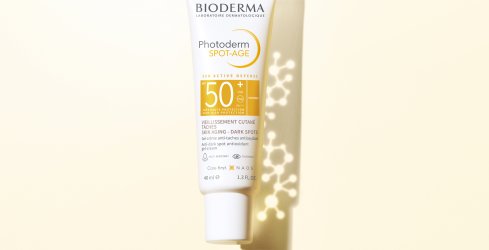 Photoderm SPOT-AGE SPF50+ | Gel-cremă cu efect antioxidant împotriva petelor brune.